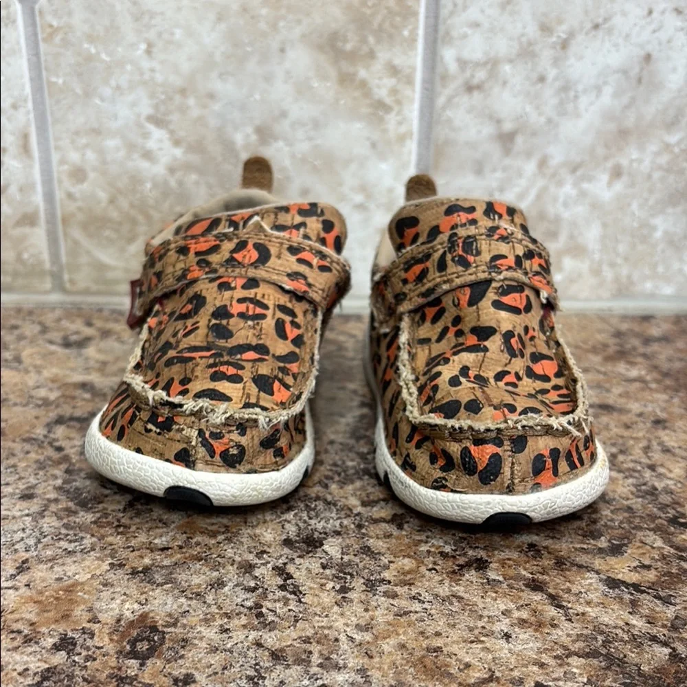Twisted X Infant Leopard Cork Driving Mocs Size 7